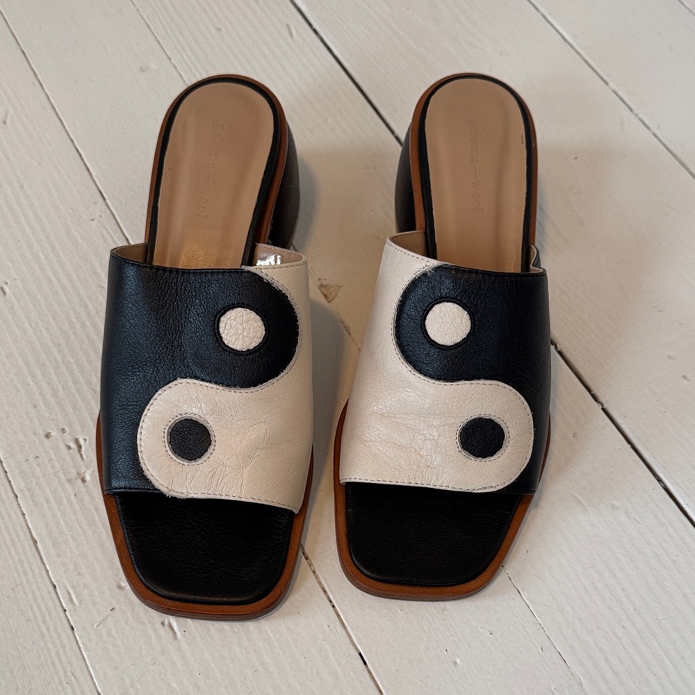 Paloma Wool Yin Yang Slide / Mule